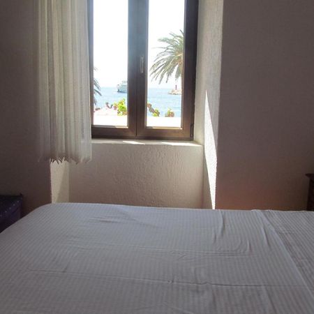 Seafront Apt Riva Makarska Appartement Buitenkant foto