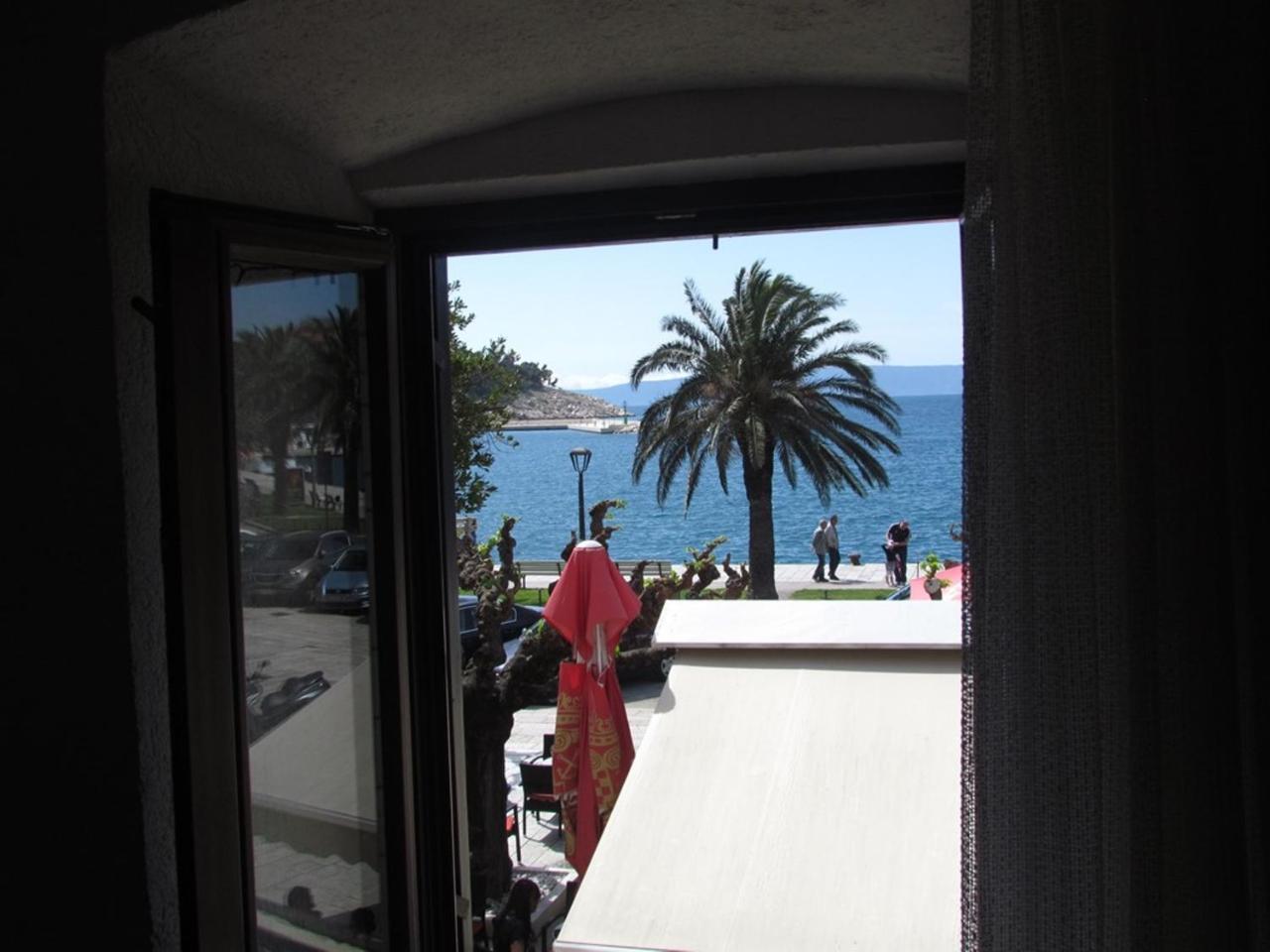 Seafront Apt Riva Makarska Appartement Buitenkant foto